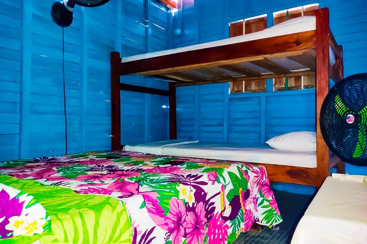 Puerto Caracol Isla Mucura Hotel ภายนอก รูปภาพ
