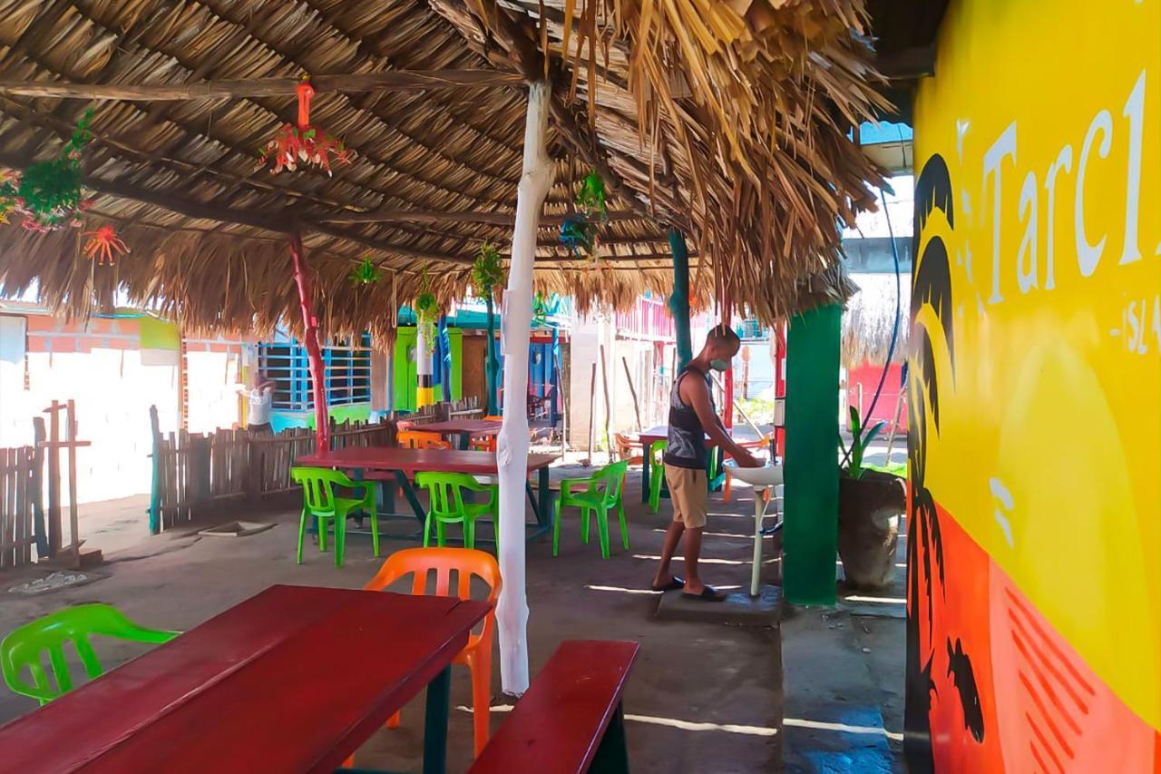 Puerto Caracol Isla Mucura Hotel ภายนอก รูปภาพ