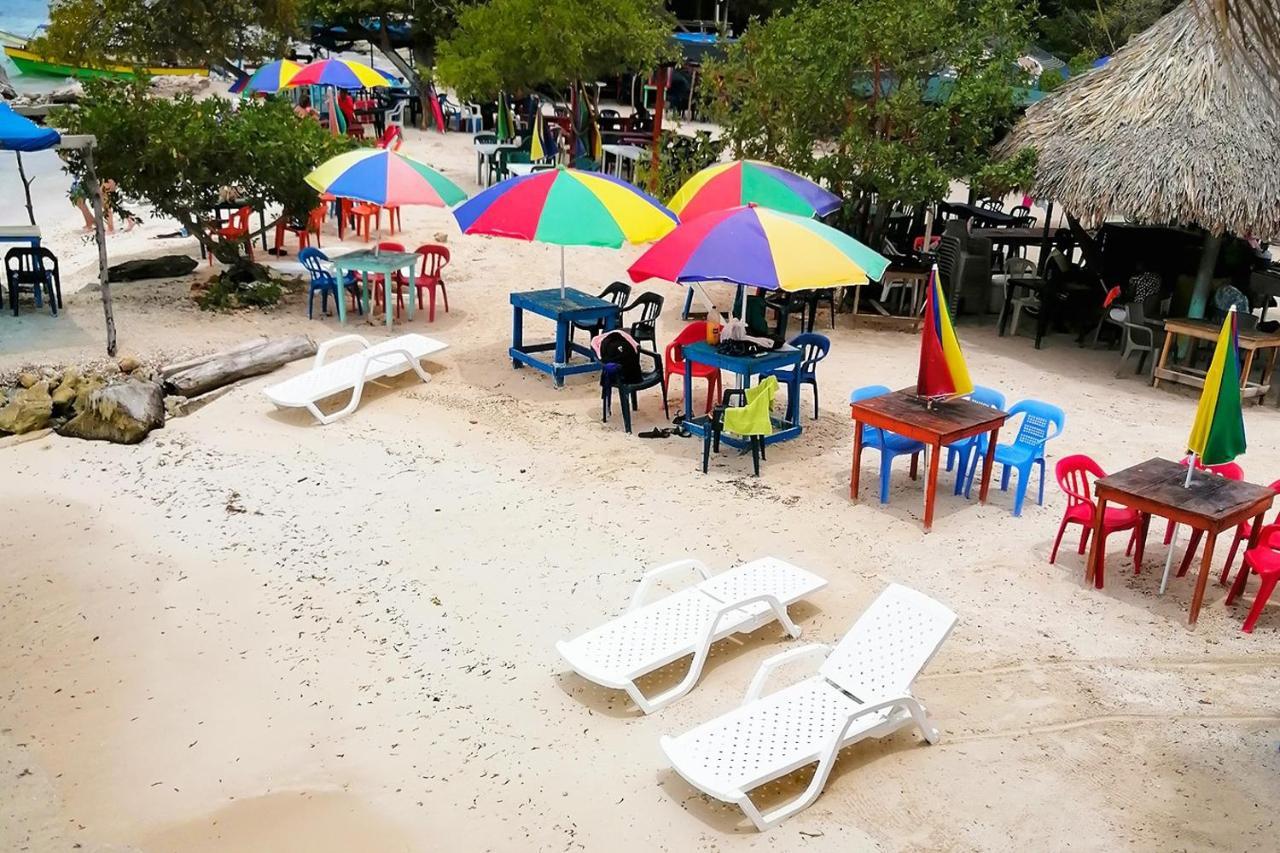 Puerto Caracol Isla Mucura Hotel ภายนอก รูปภาพ