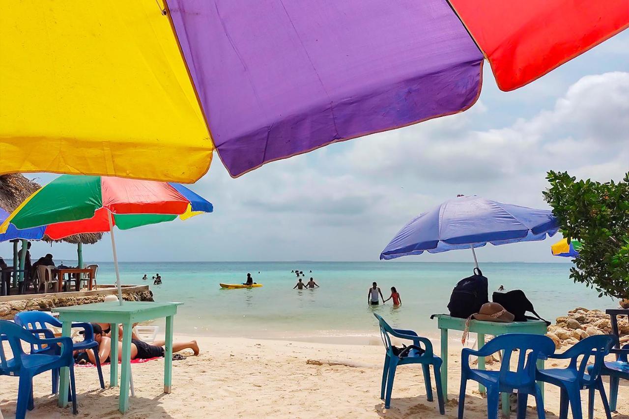 Puerto Caracol Isla Mucura Hotel ภายนอก รูปภาพ