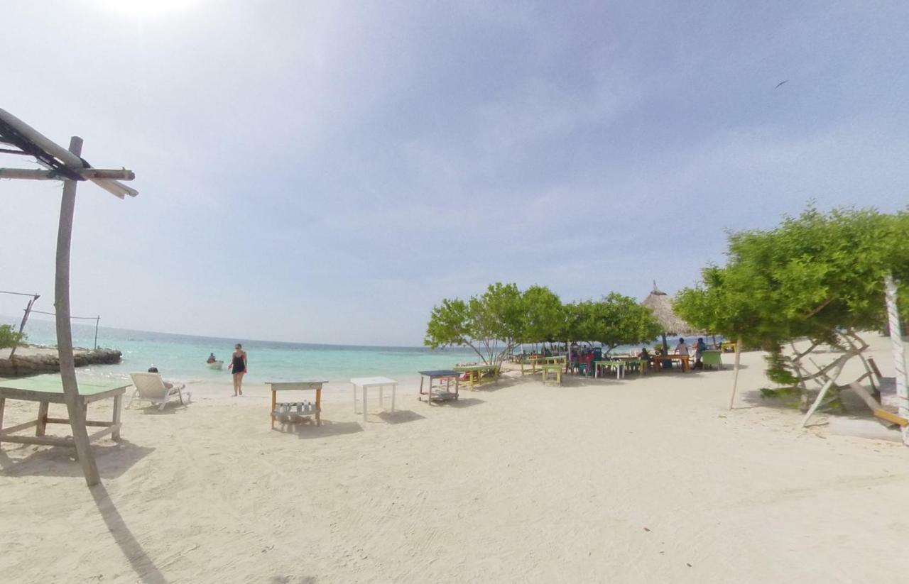 Puerto Caracol Isla Mucura Hotel ภายนอก รูปภาพ