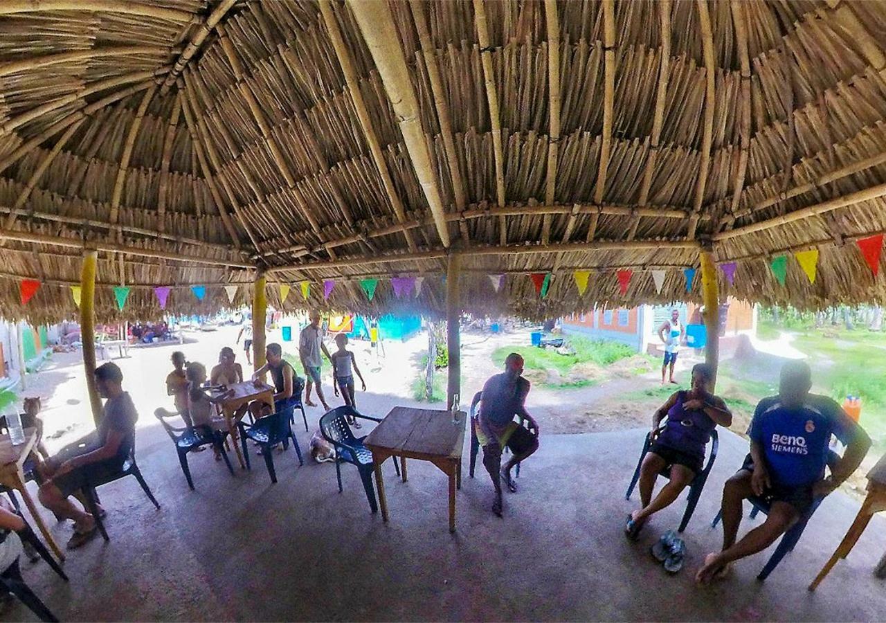 Puerto Caracol Isla Mucura Hotel ภายนอก รูปภาพ